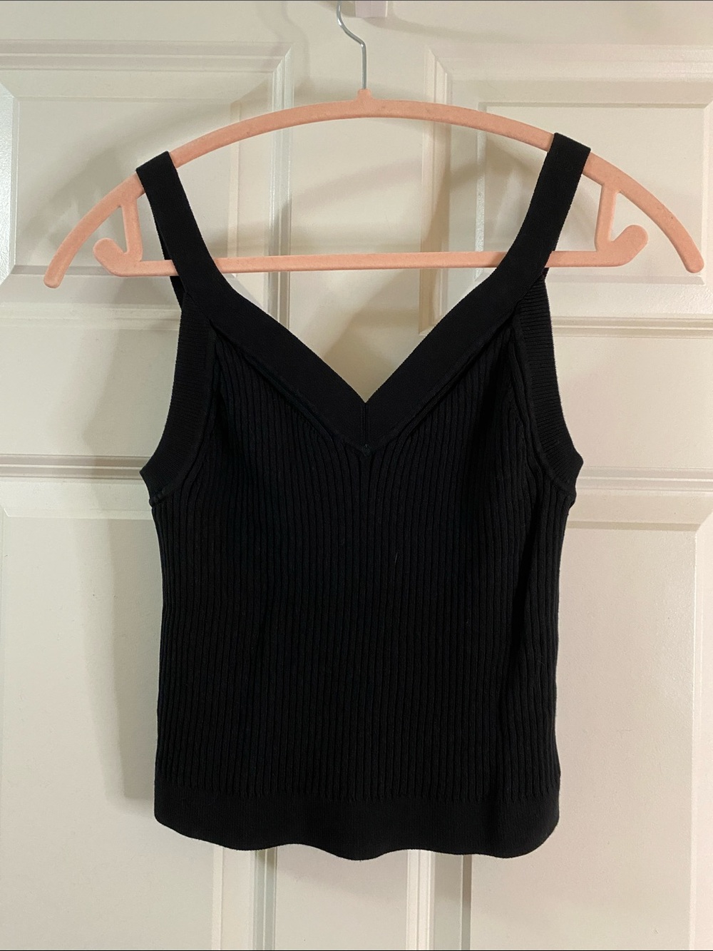 Banana Republic Factory Black Ribbed V-Neck Tank